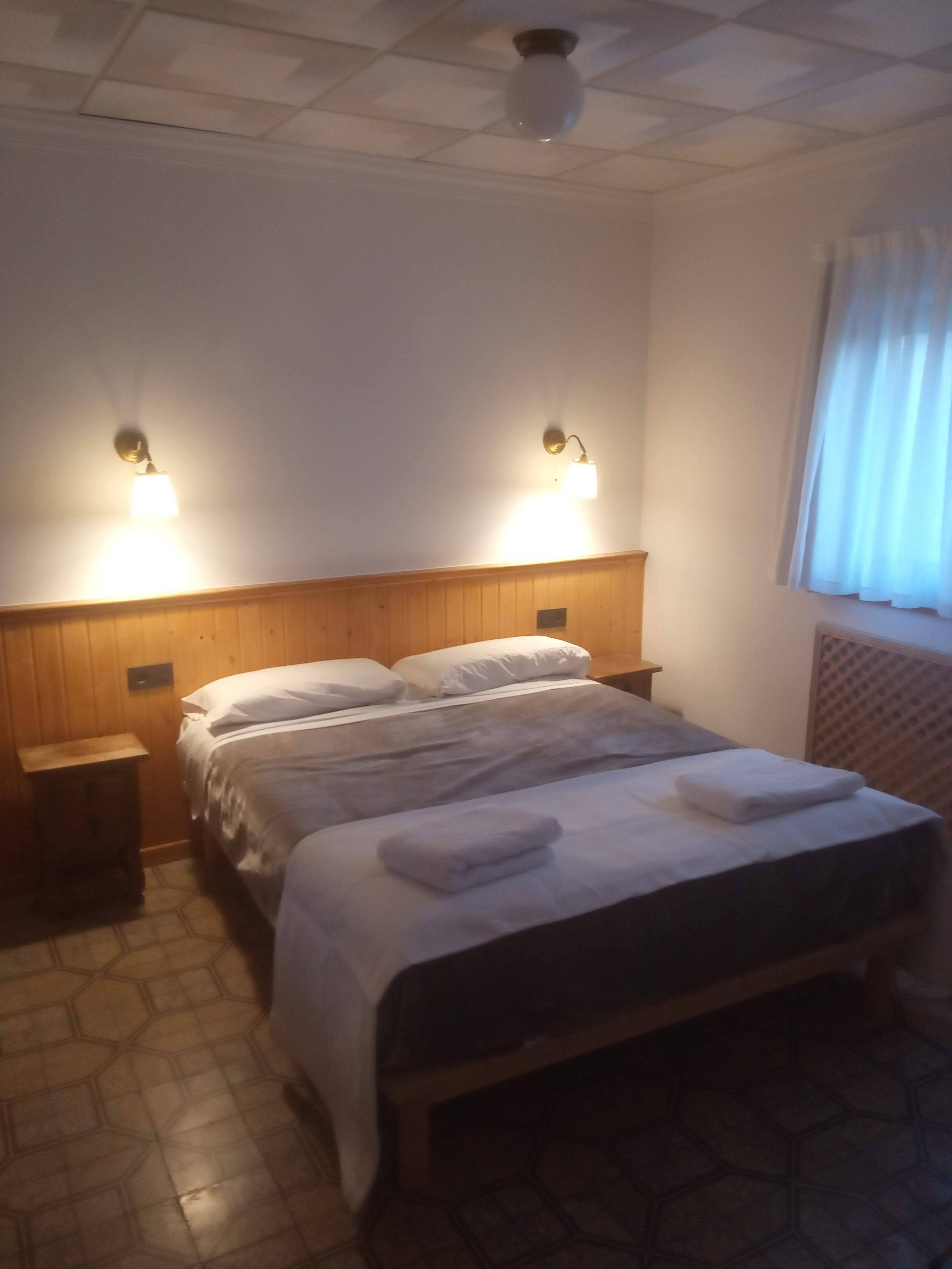 Dormitorio doble casa rural